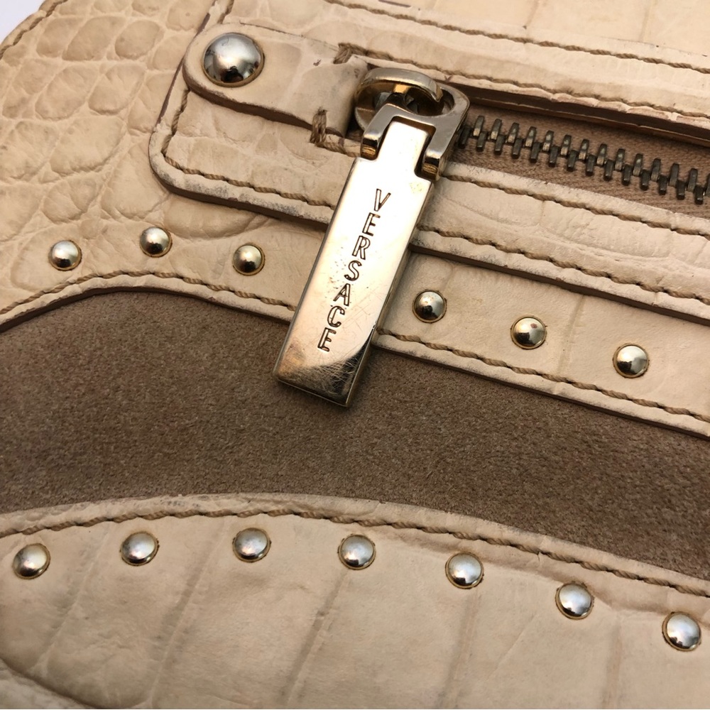 Versace Cream and Gold Textured Shoulder Bag - Picture 13 of 13